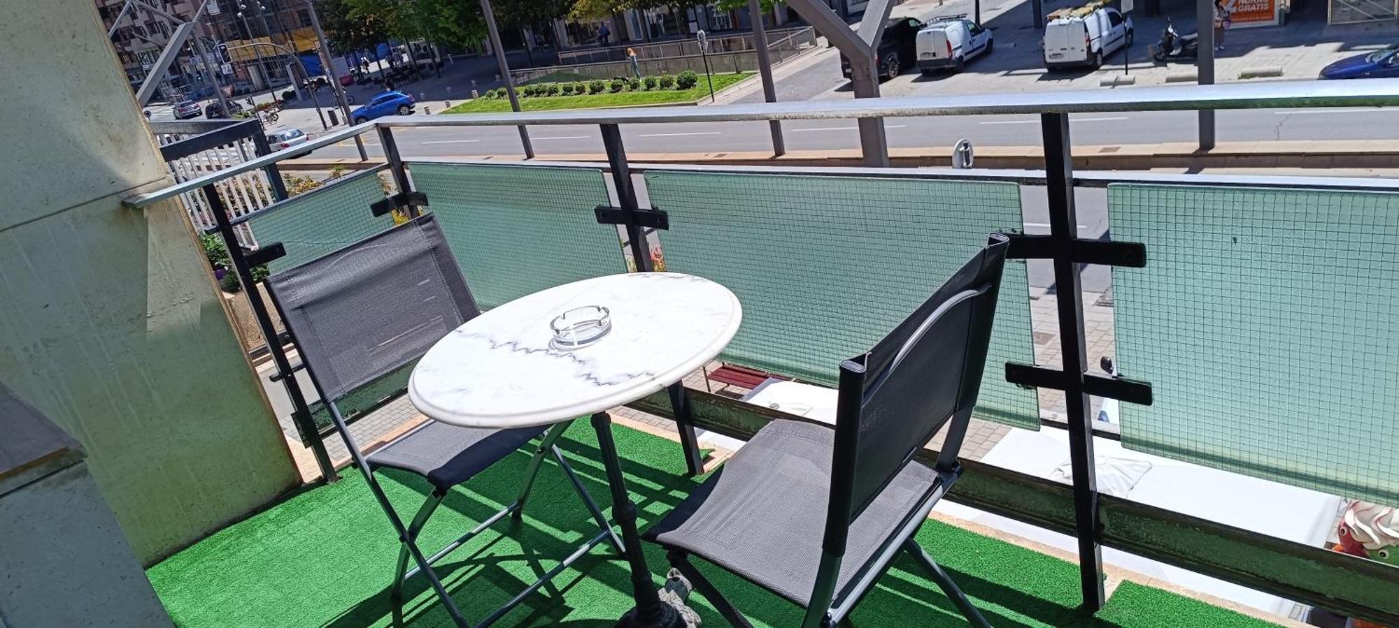 Guardavinas24 Apartment Logrono Ngoại thất bức ảnh